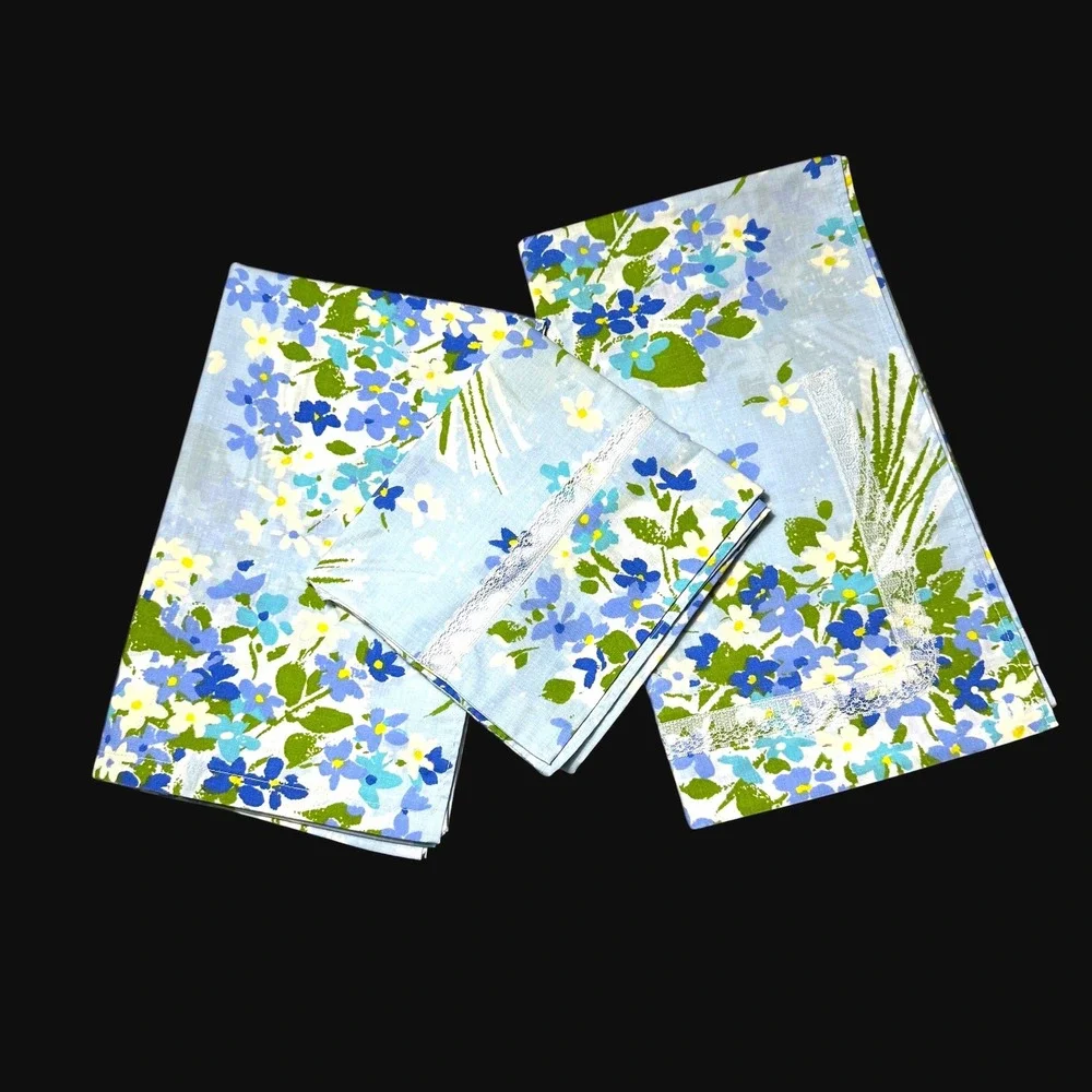 Vintage Floral Crib Sheet Set Blue Bouquet Lace Trim 3 Piece Nursery Bedding